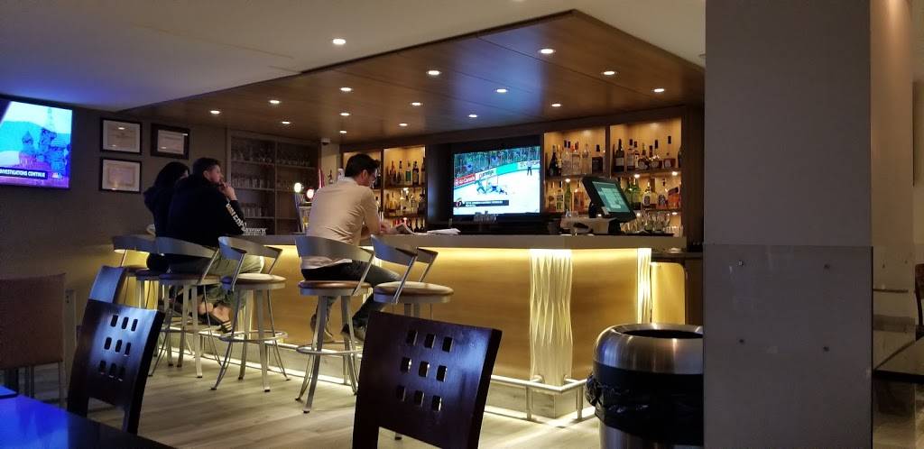 Jardins Le Pavillon | restaurant | 7700 Chemin de la Côte-de-Liesse, Saint-Laurent, QC H4T 1E7, Canada | 5147317821 OR +1 514-731-7821