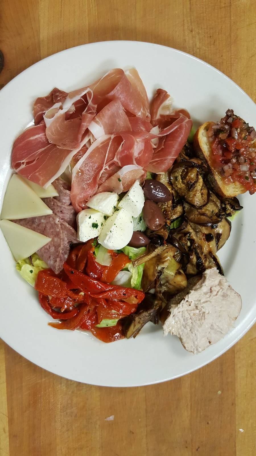 Montegrillo Cucina Italiana | restaurant | 5825 Westfield Ave, Pennsauken Township, NJ 08110, USA | 8569109000 OR +1 856-910-9000