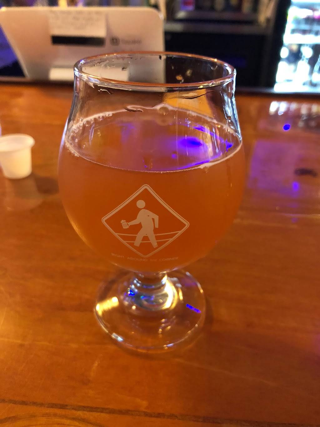 Right Around the Corner - Arcade Brewery & Craft Beer Bar | restaurant | 2244 Central Ave, St. Petersburg, FL 33712, USA | 8133600766 OR +1 813-360-0766