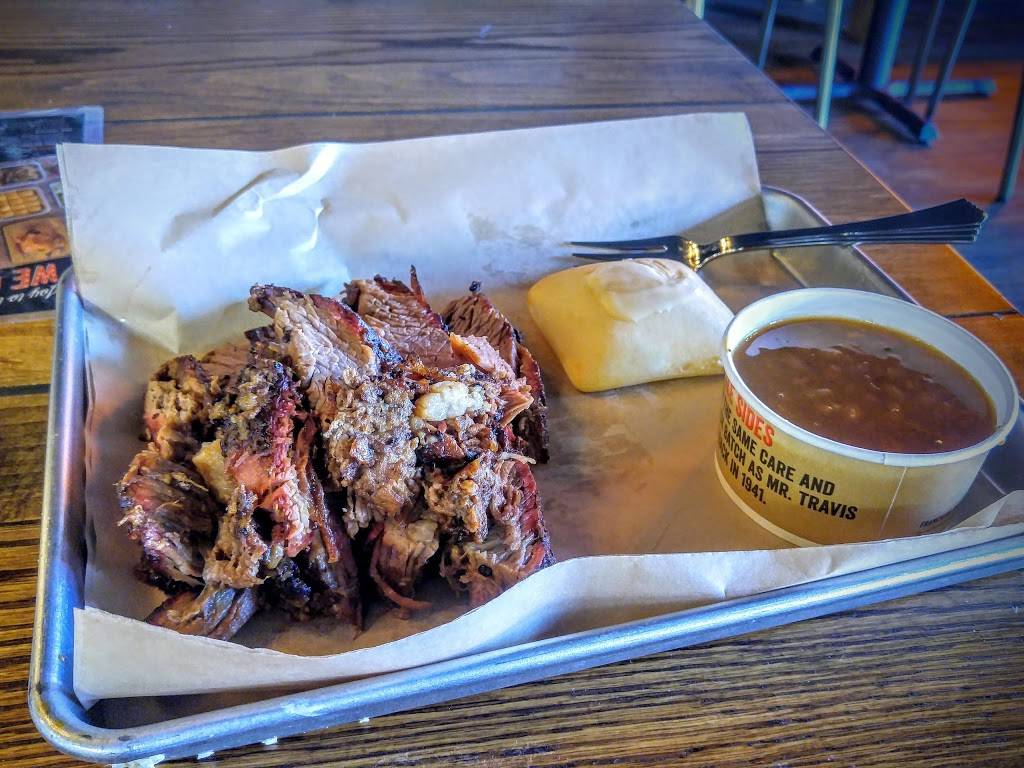 Dickeys Barbecue Pit | restaurant | 18120-2 Brookhurst St Unit 2, Fountain Valley, CA 92708, USA | 7148878022 OR +1 714-887-8022