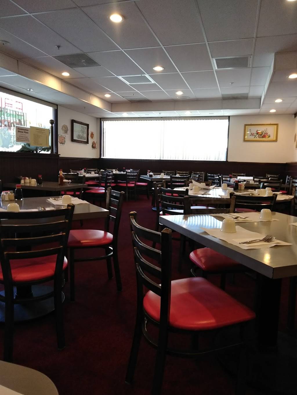 Sun Moon Garden | restaurant | 1511 N San Fernando Blvd, Burbank, CA 91504, USA | 8188467660 OR +1 818-846-7660