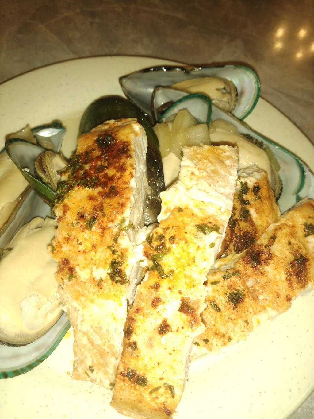 Los Jefes Mexican Restaurant | restaurant | 530 W 30th St, Connersville, IN 47331, USA | 7652221090 OR +1 765-222-1090