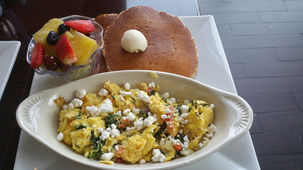 Lolas Cafe | cafe | 610 Junction Rd #113, Madison, WI 53717, USA | 6088412220 OR +1 608-841-2220