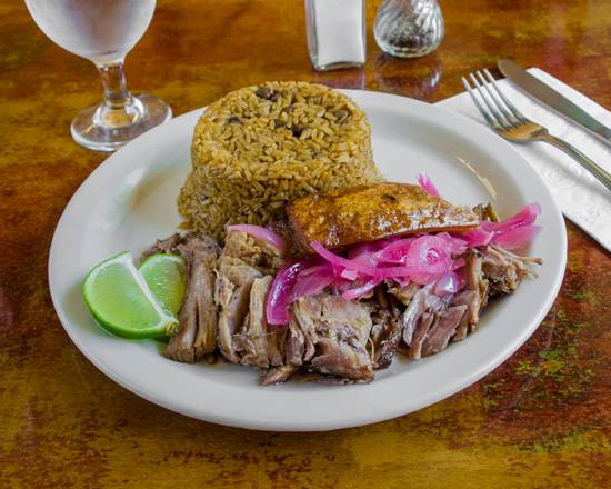 Lulas Latin Cuisine | meal takeaway | 24 Essex St, Lodi, NJ 07644, USA | 2018810530 OR +1 201-881-0530