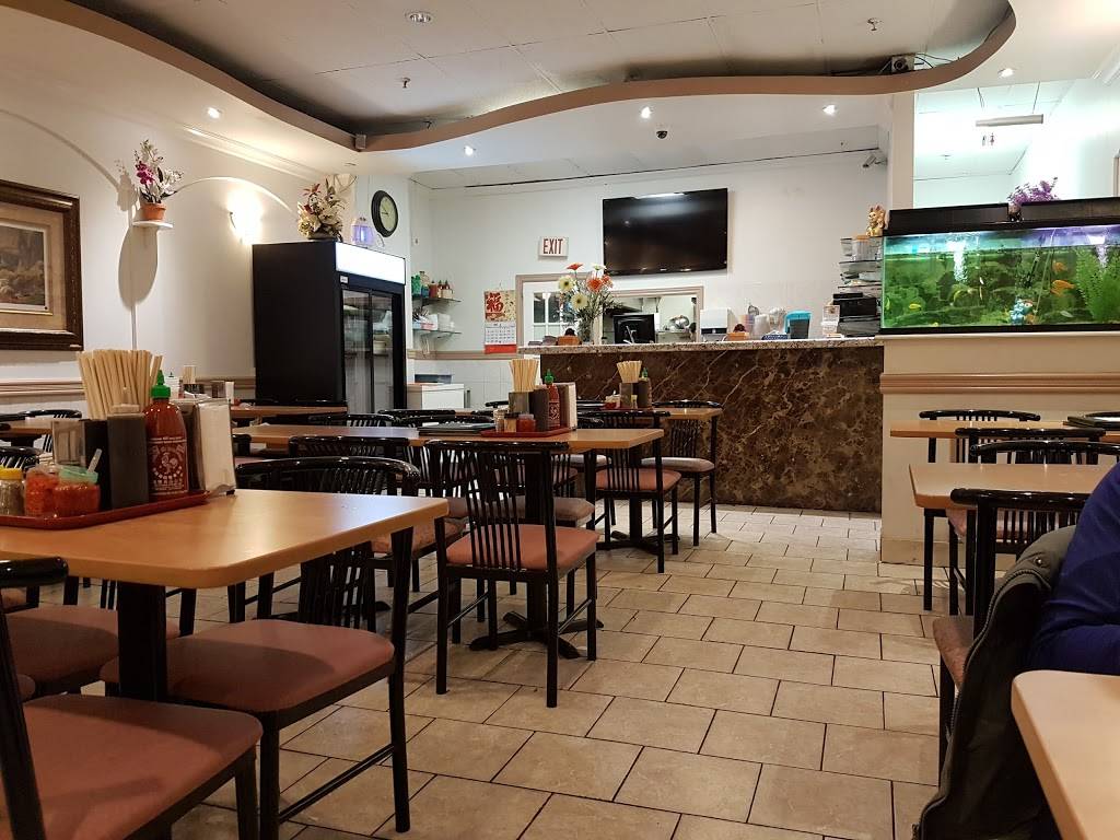 Pho Dau Bo Restaurant | restaurant | 1525 Bristol Rd W, Mississauga, ON L5M 4Z1, Canada | 9058129878 OR +1 905-812-9878