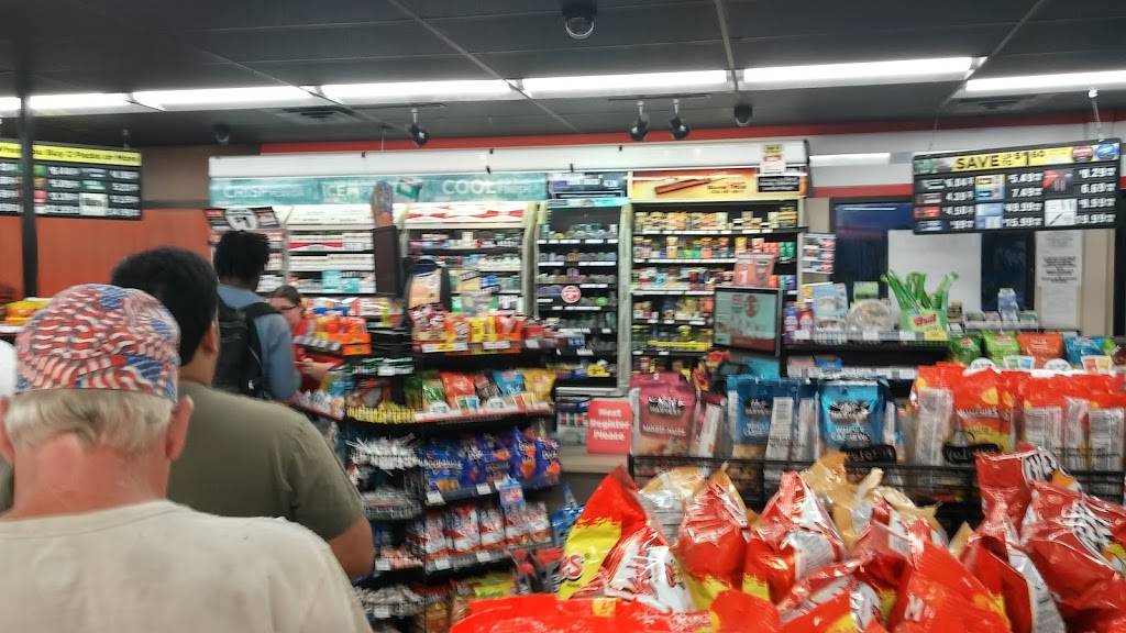 Circle K | meal takeaway | 4860 62nd Ave N, Pinellas Park, FL 33781, USA | 7275258310 OR +1 727-525-8310