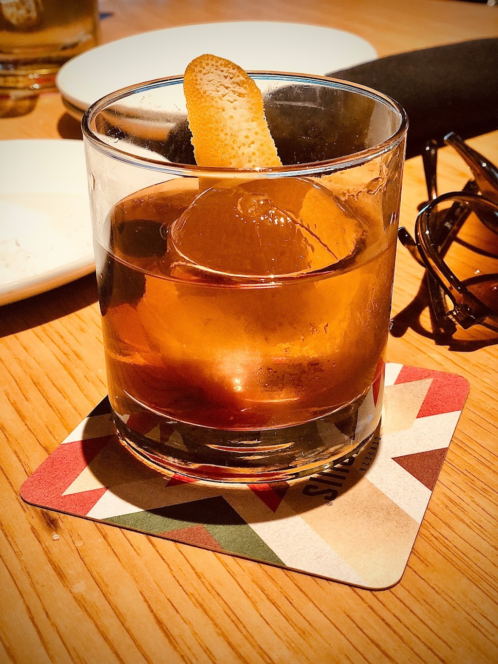 Twin Peaks Grand Prairie | restaurant | 3120 State Hwy 161, Grand Prairie, TX 75052, USA | 8172031616 OR +1 817-203-1616