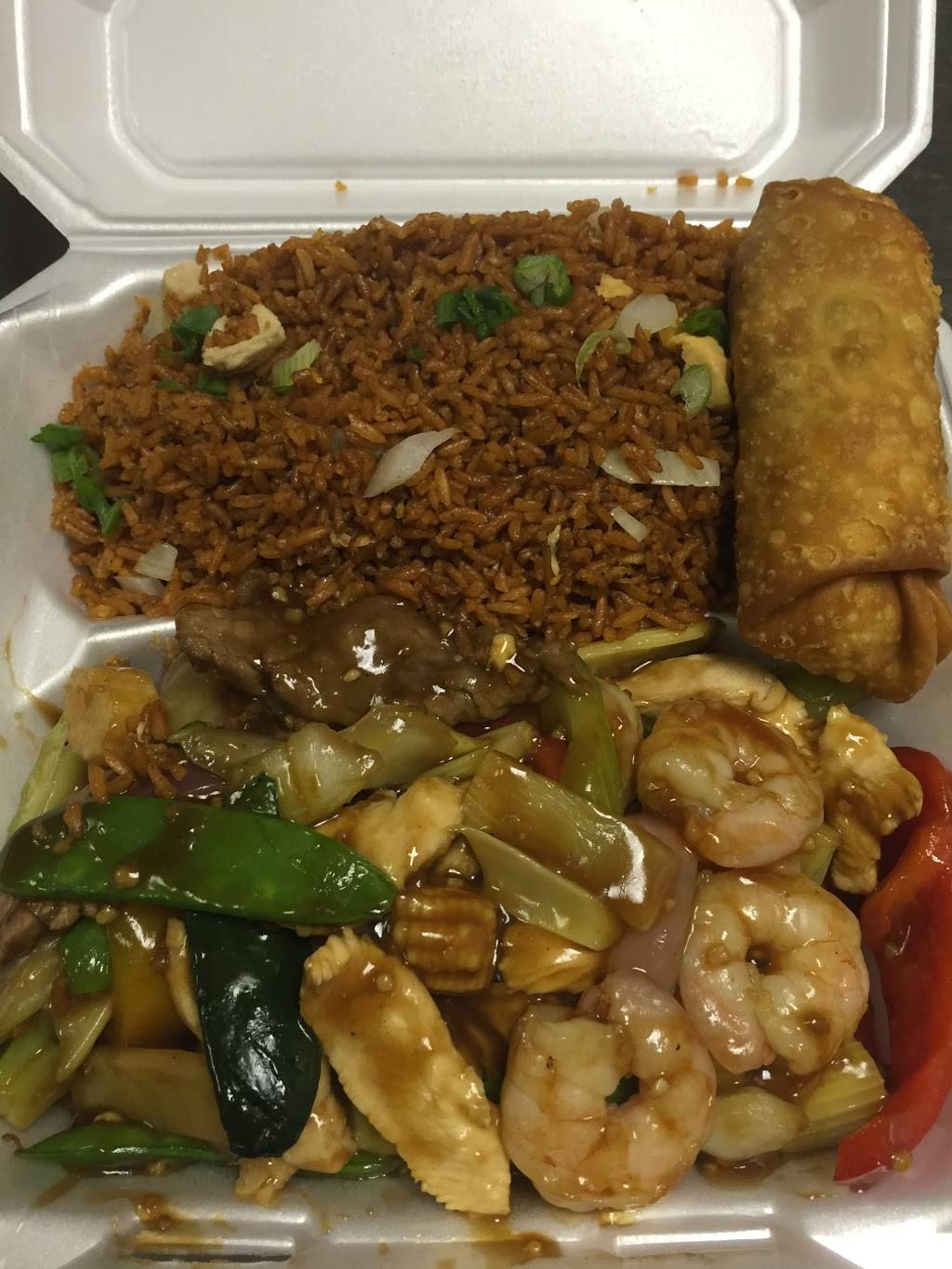 China Wok | restaurant | 22325 Kelly Rd, Eastpointe, MI 48021, USA | 5867739330 OR +1 586-773-9330