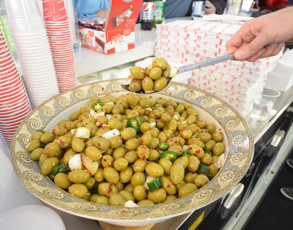 California Sandwiches | restaurant | 2474 Dufferin St, York, ON M6B 3P8, Canada | 4167875205 OR +1 416-787-5205