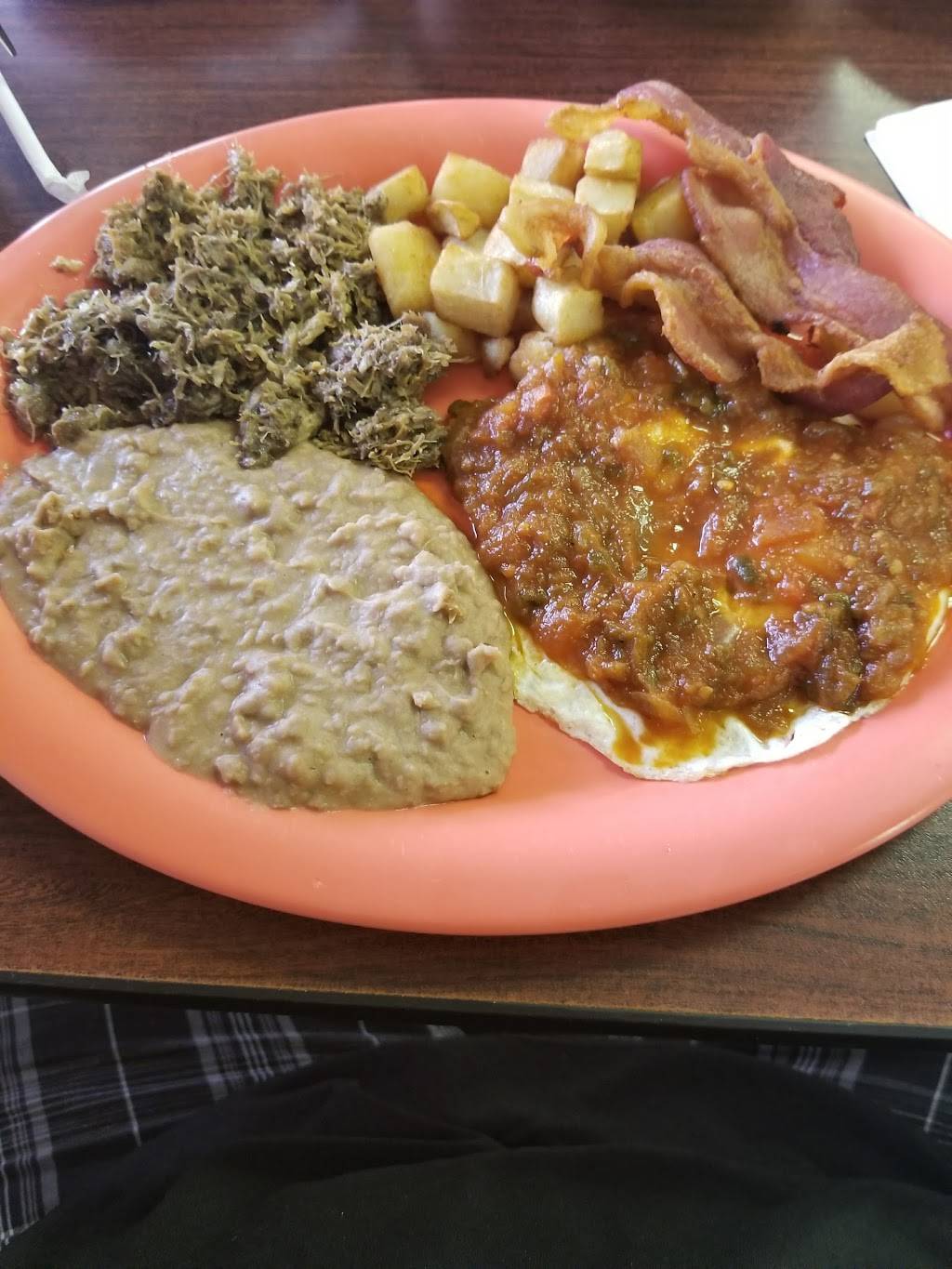 El Bracero Mexican Restaurant | restaurant | 3939 E Southcross, San Antonio, TX 78222, USA | 2103371686 OR +1 210-337-1686