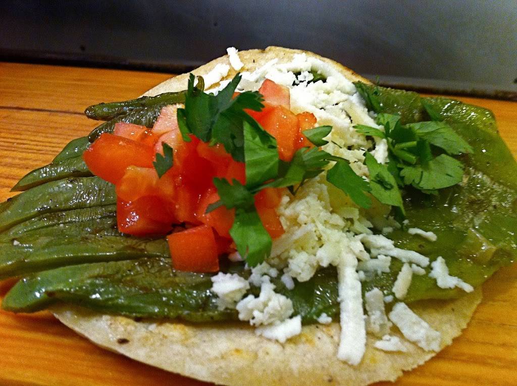 Jarro Cafe | restaurant | 14520 Memorial Dr, Houston, TX 77079, USA | 8322052822 OR +1 832-205-2822