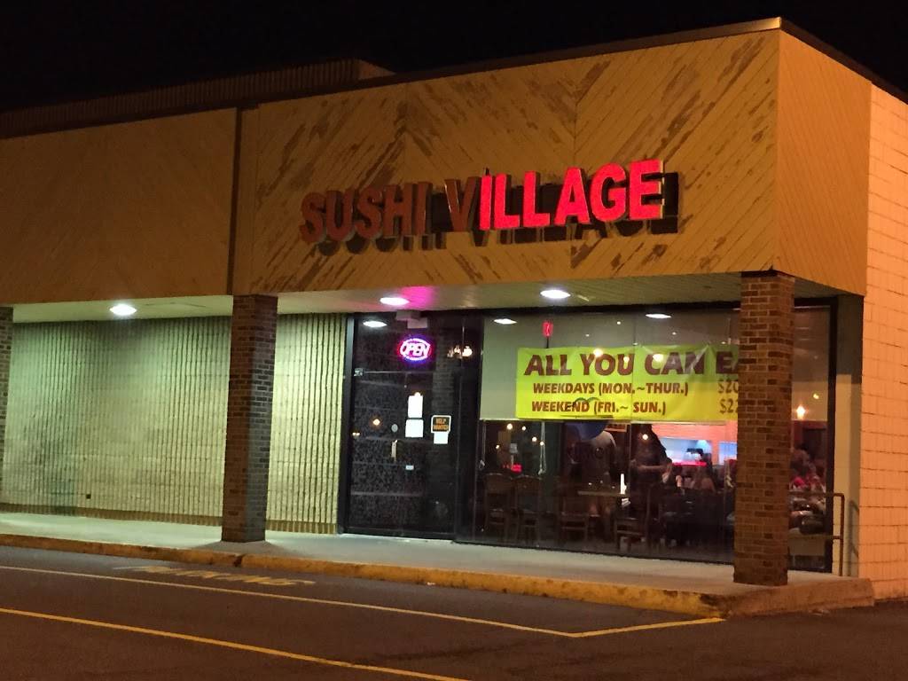Sushi Village | restaurant | 700 90 Broadway, Westwood, NJ 07675, USA | 2016668800 OR +1 201-666-8800