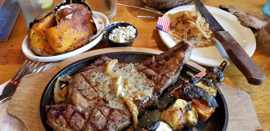 Logans Roadhouse | restaurant | Near Target and West Manchester Mall, 2180 York Crossing Dr, York, PA 17404, USA | 7177672776 OR +1 717-767-2776