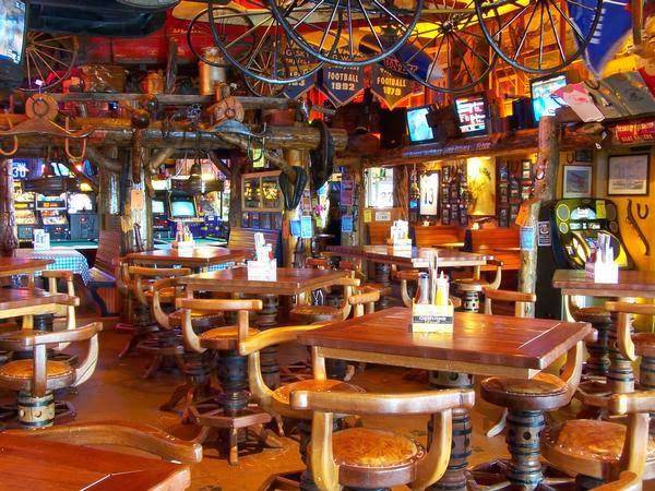 Little Waldorf Saloon | restaurant | 1661 N Virginia St, Reno, NV 89503, USA | 7753379255 OR +1 775-337-9255