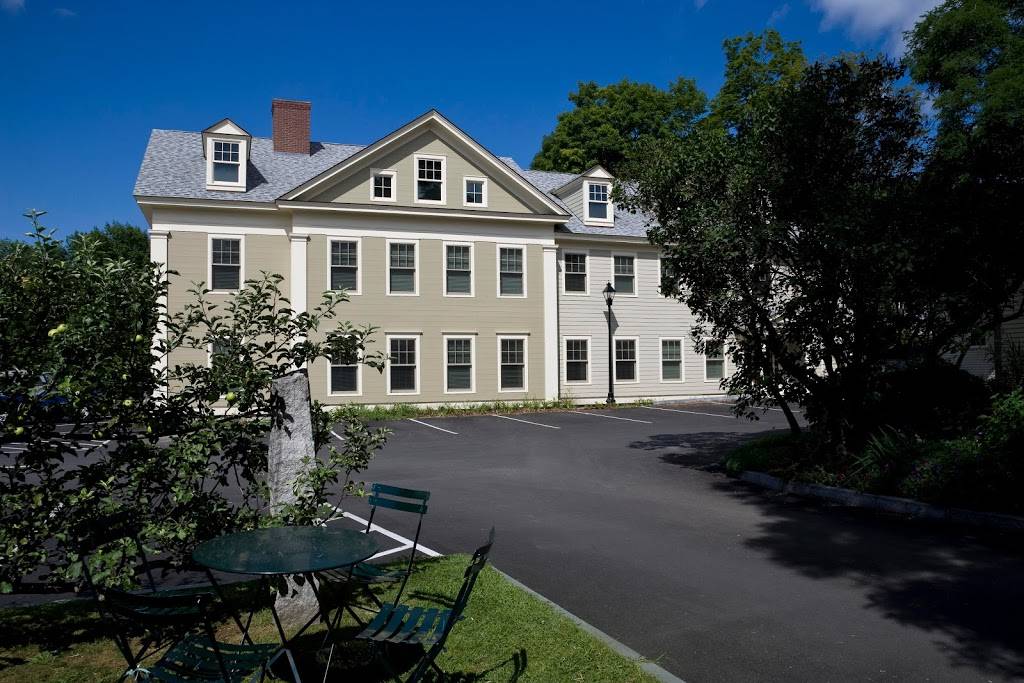 The Norwich Inn | restaurant | 325 S Main St, Norwich, VT 05055, USA | 8026491143 OR +1 802-649-1143