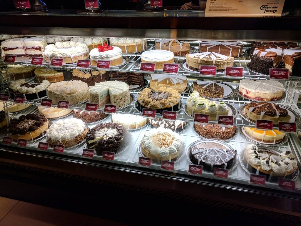 The Cheesecake Factory | restaurant | 24250 Town Center Dr #110, Valencia, CA 91355, USA | 6612861232 OR +1 661-286-1232