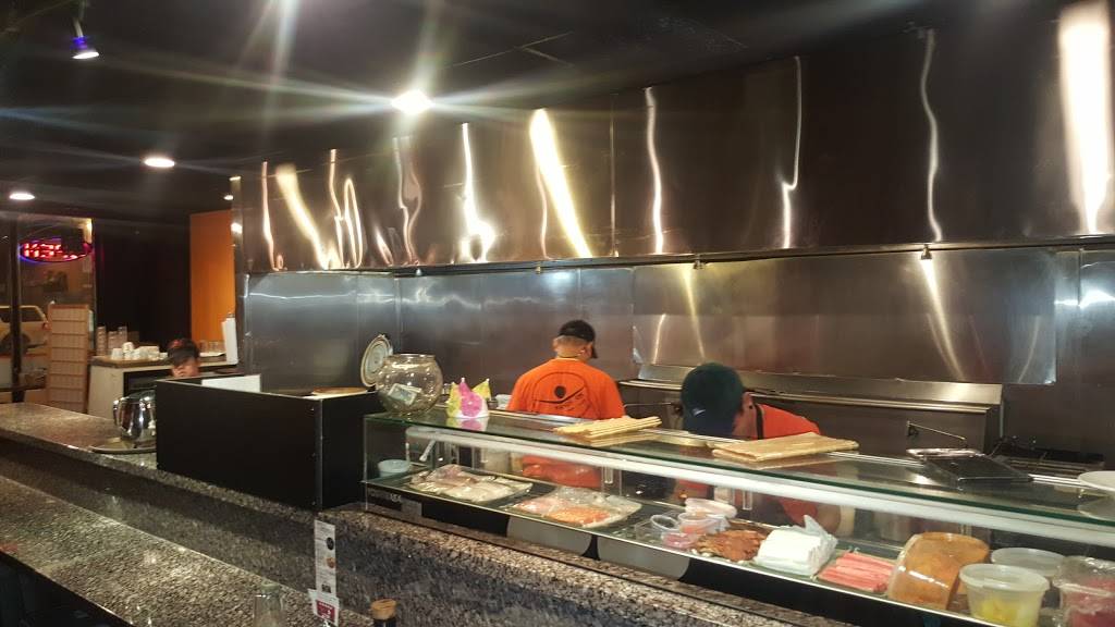 Hands On Modern Thai & Sushi bar | restaurant | 5056 W Irving Park Rd, Chicago, IL 60641, USA | 7732058335 OR +1 773-205-8335