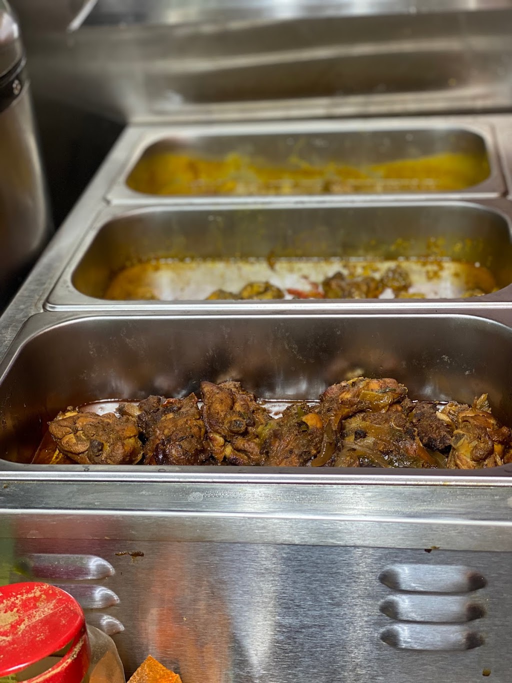 Caribbean Chicken N Fish | restaurant | 1996 Cleveland Ave, Columbus, OH 43211, USA | 6146964064 OR +1 614-696-4064