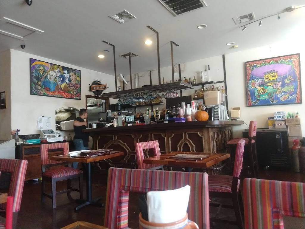 La Santisima | restaurant | 5932 W Glendale Ave, Glendale, AZ 85301, USA | 6239393292 OR +1 623-939-3292