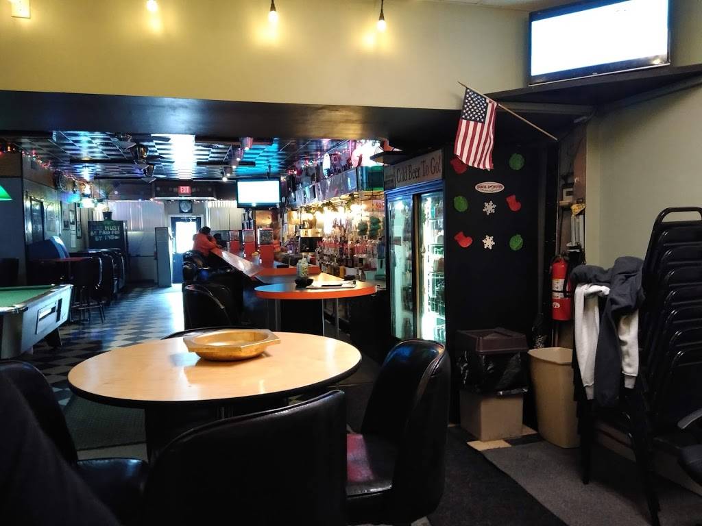 Carols Cafe | restaurant | 840 Monongahela Ave, Glassport, PA 15045, USA | 4126789058 OR +1 412-678-9058