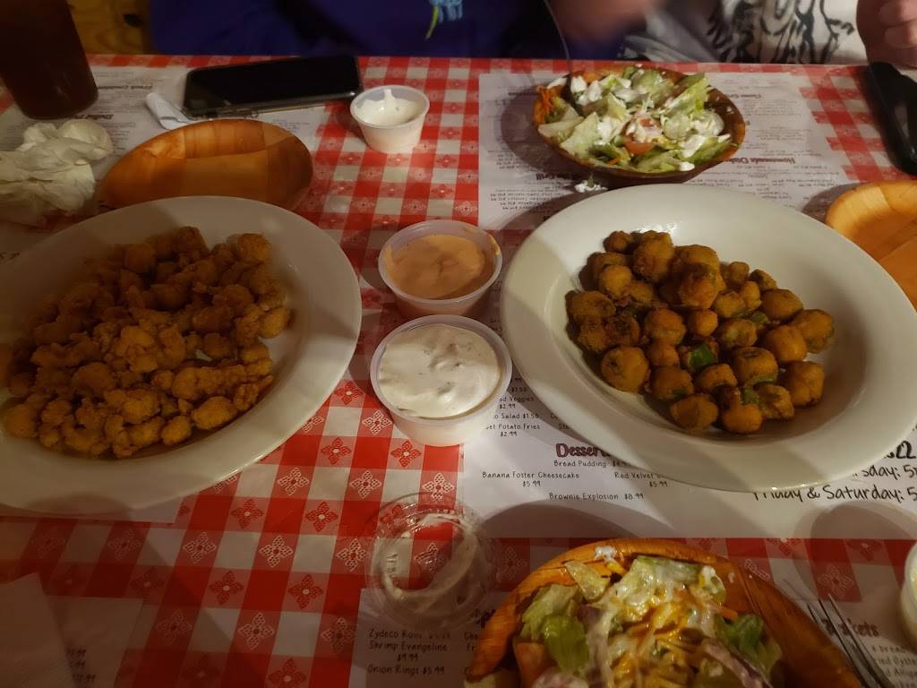 Crawfish Barn | restaurant | 1789 Mayeauxville Rd, Ville Platte, LA 70586, USA | 3373632322 OR +1 337-363-2322