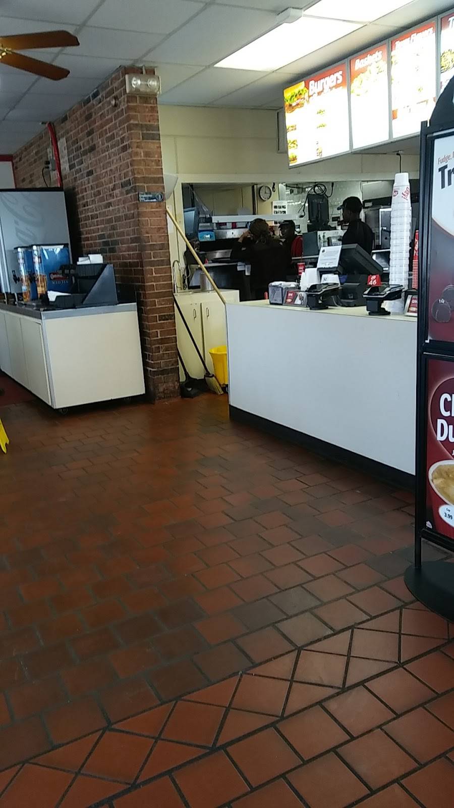 Dairy Queen Store | restaurant | 442 10th St, Hempstead, TX 77445, USA | 9798263316 OR +1 979-826-3316