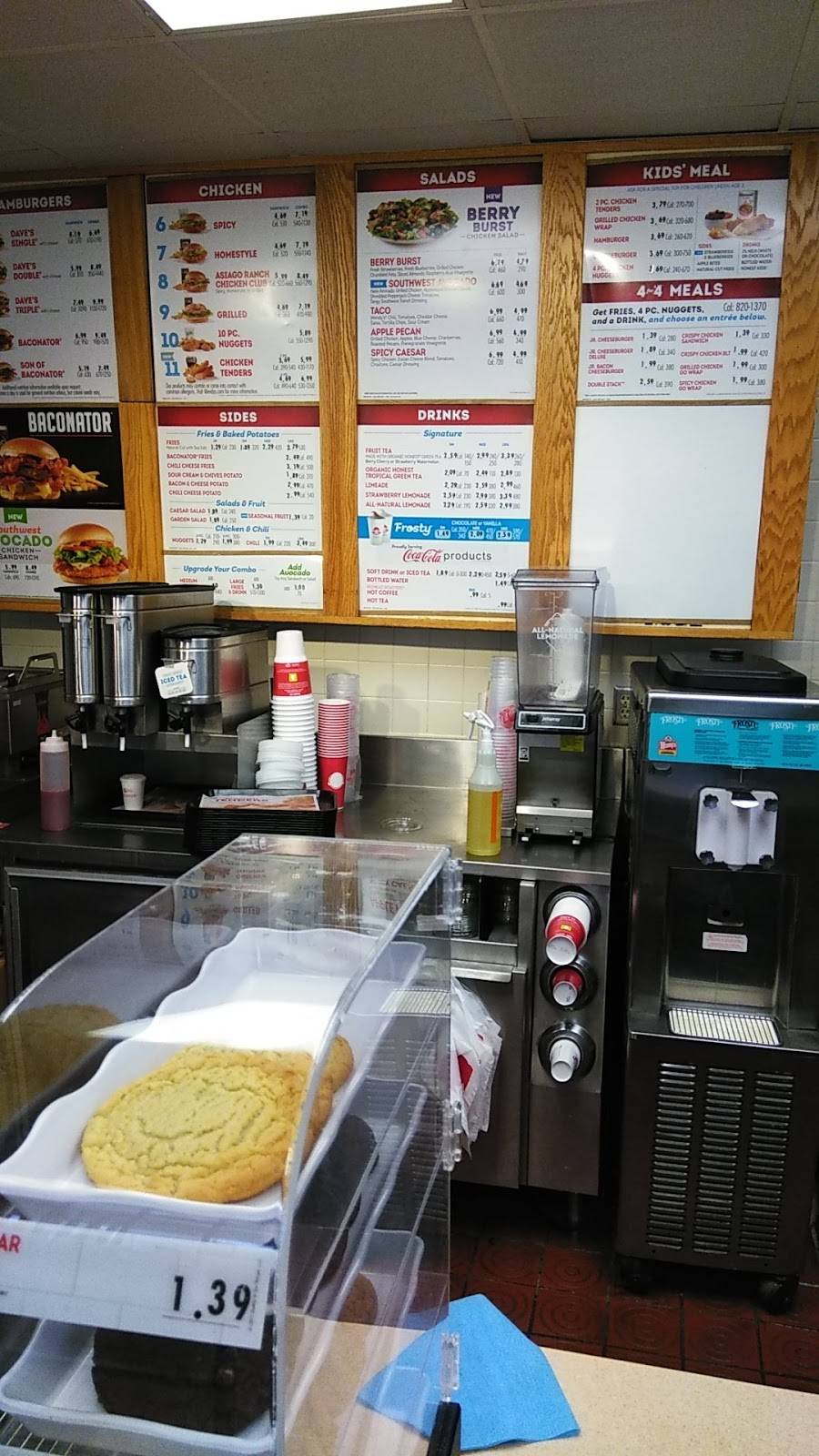 Wendys | restaurant | 1175 FL-104, Jacksonville, FL 32218, USA | 9047514645 OR +1 904-751-4645