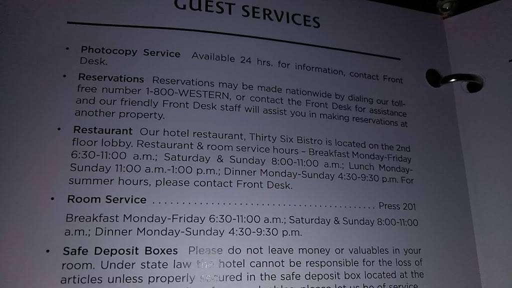 Thirty Six Bistro | restaurant | 1000 E 36th Ave, Anchorage, AK 99508, USA | 9072225152 OR +1 907-222-5152