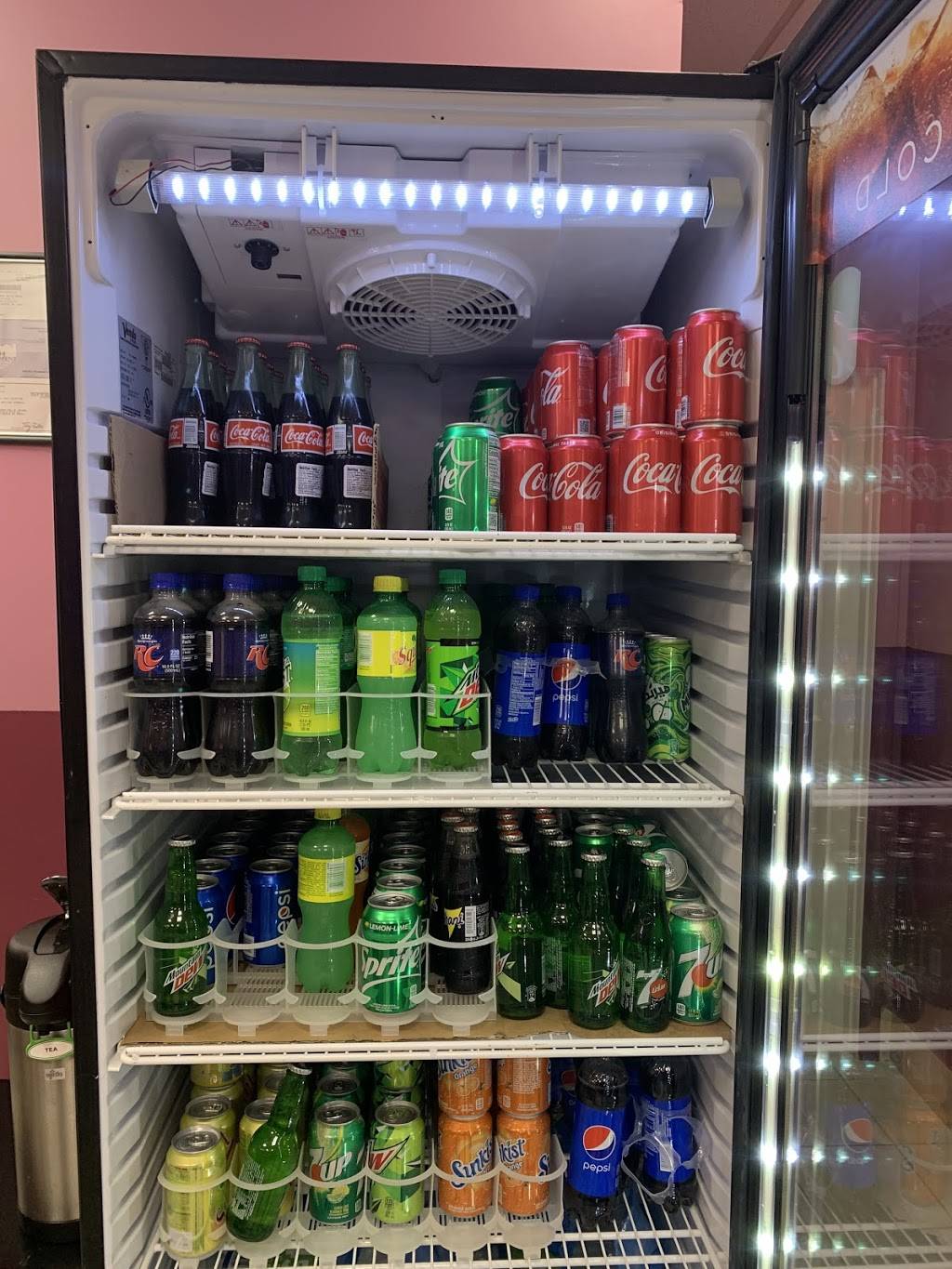 Fattoush Restaurant/مطعم فتوش | restaurant | 313 N 27th St, Lincoln, NE 68503, USA | 4022616699 OR +1 402-261-6699