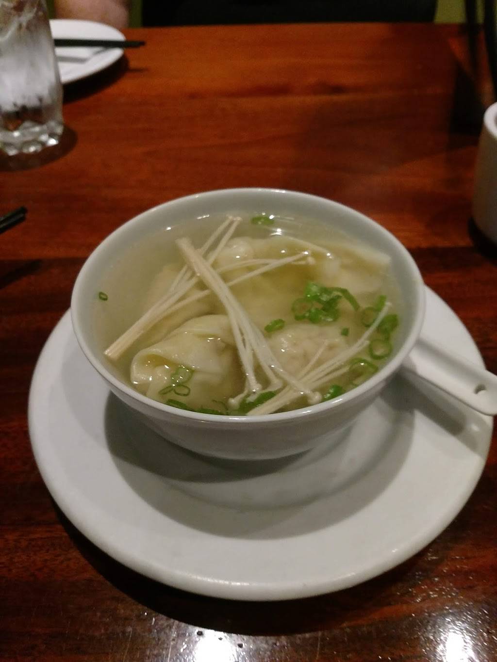 Mustard Greens | restaurant | 622 S 2nd St, Philadelphia, PA 19147, USA | 2156270833 OR +1 215-627-0833