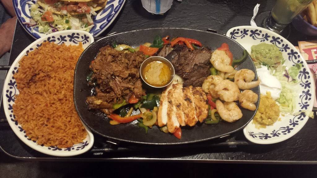 Chevys Fresh Mex | restaurant | 24 4th St, Santa Rosa, CA 95401, USA | 7075711082 OR +1 707-571-1082