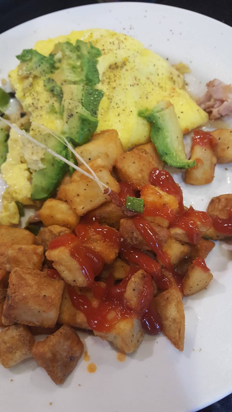 Bristol Café | restaurant | 1621 Grevelia St, South Pasadena, CA 91030, USA | 6264415450 OR +1 626-441-5450