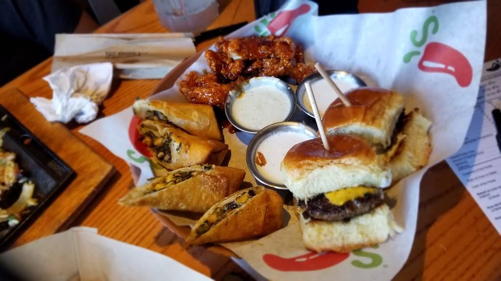 Chilis Grill & Bar | meal takeaway | 9350 Atlantic Blvd, Jacksonville, FL 32225, USA | 9047253450 OR +1 904-725-3450