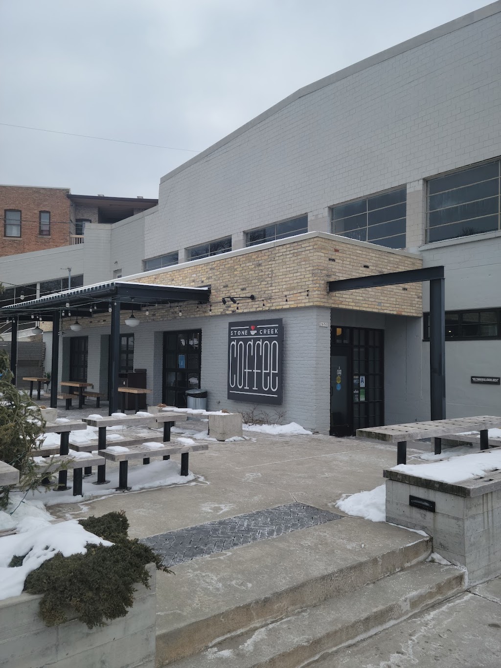 Stone Creek Coffee - Downer Cafe & Kitchen | cafe | 2650 N Downer Ave, Milwaukee, WI 53211, USA | 4142103686 OR +1 414-210-3686