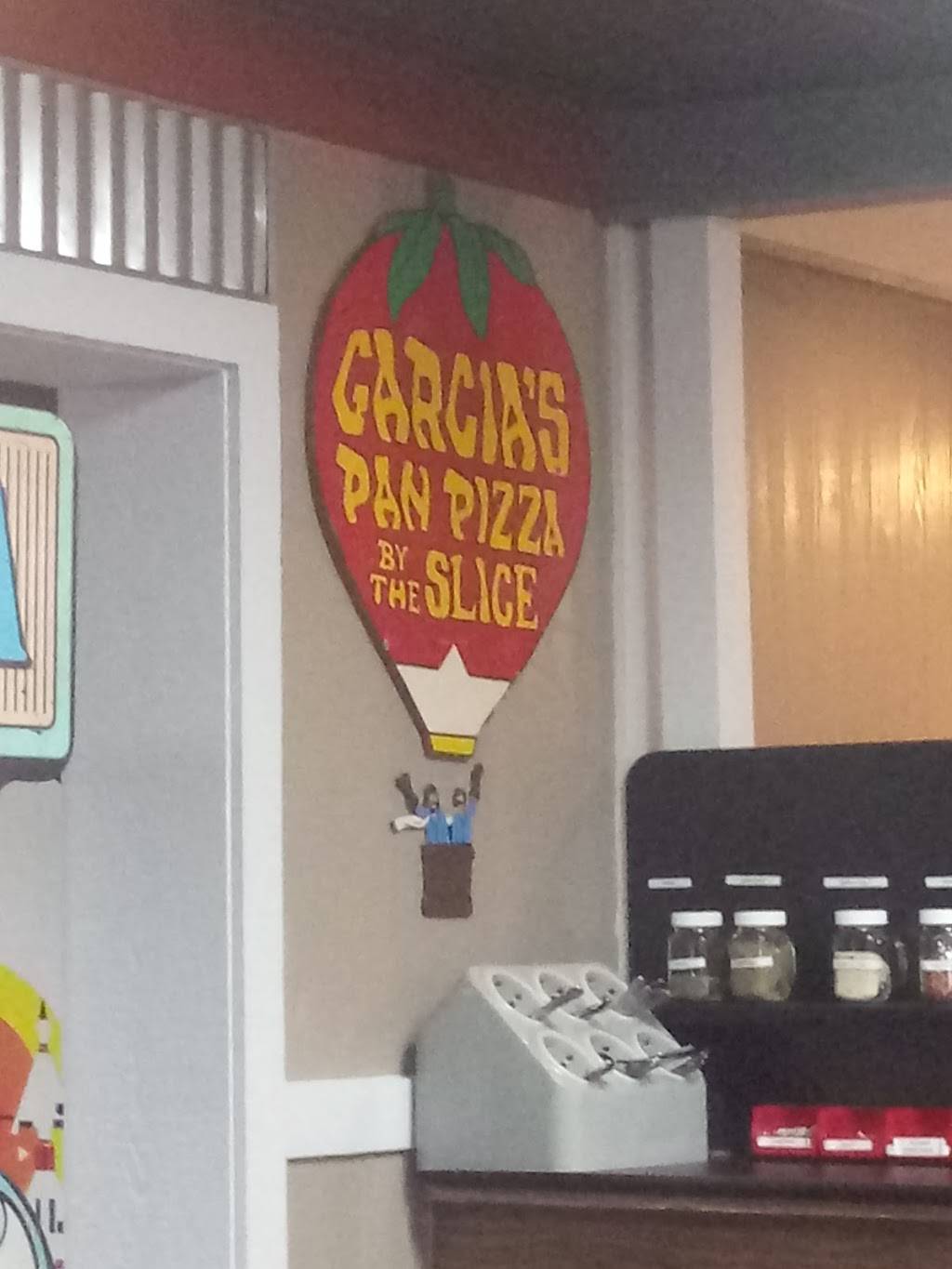 Garcias Pizza in a Pan | restaurant | 701 W Eldorado St, Decatur, IL 62523, USA | 2174241800 OR +1 217-424-1800