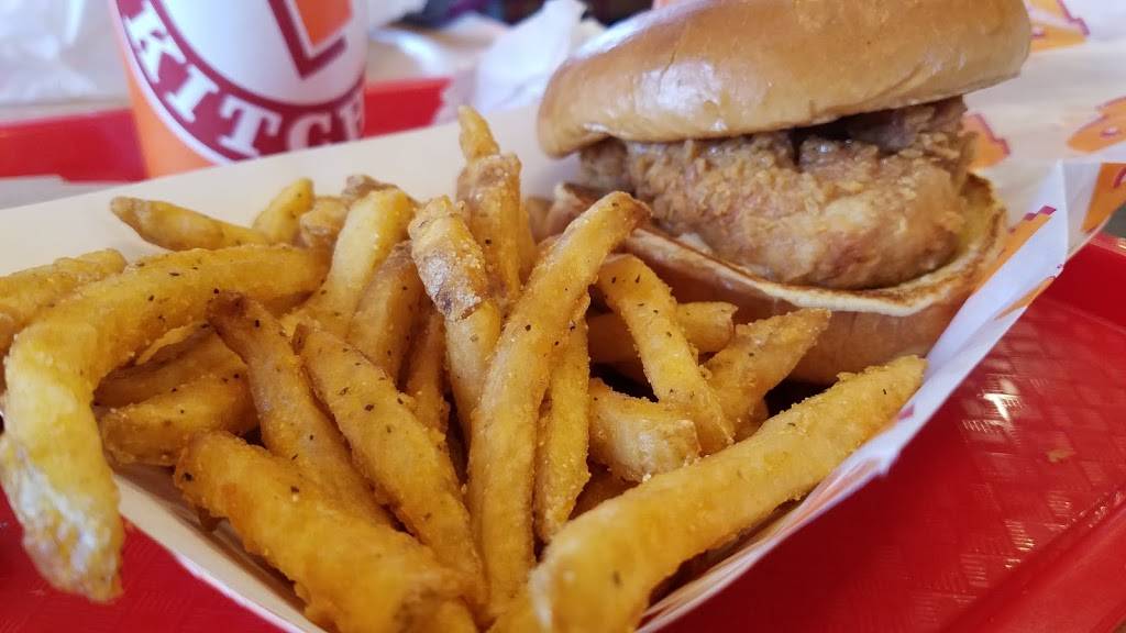 Popeyes Louisiana Kitchen | restaurant | 8025 Brooklyn Blvd, Brooklyn Park, MN 55445, USA | 7634007720 OR +1 763-400-7720