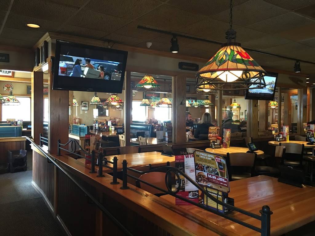 Applebees Grill + Bar | restaurant | 6310 Richmond Hwy, Alexandria, VA 22306, USA | 7037681636 OR +1 703-768-1636
