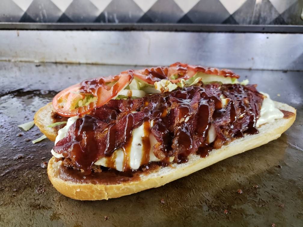 Roksana Gourmet Deli | restaurant | 6678 Fresh Pond Rd, Ridgewood, NY 11385, USA | 3472940077 OR +1 347-294-0077