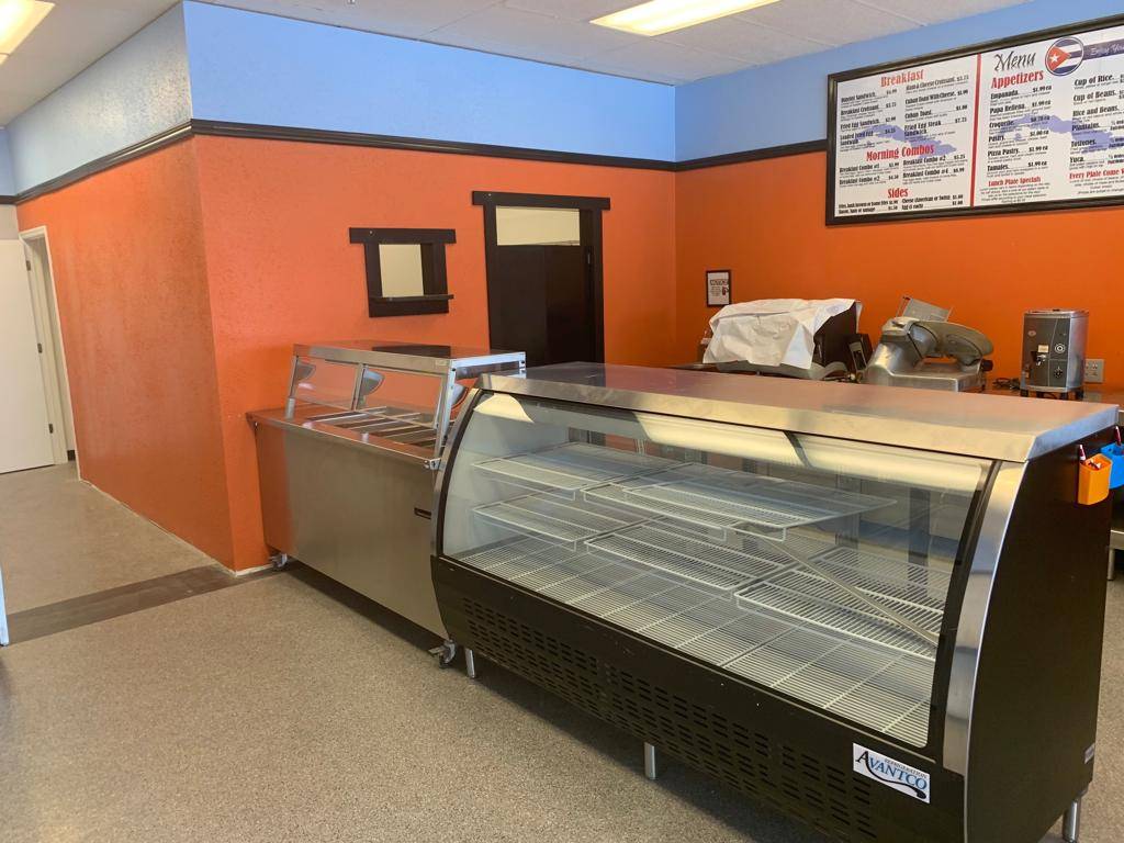 Marys Cuban Kitchen | restaurant | 7578 SE Maricamp Rd, Ocala, FL 34472, USA | 3526872466 OR +1 352-687-2466