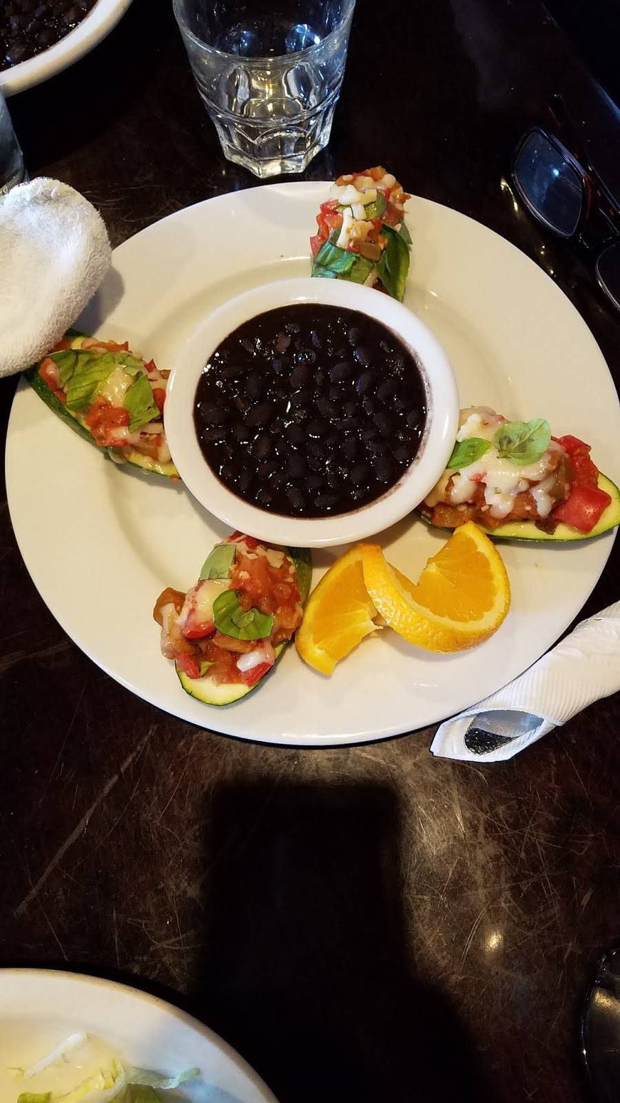 Broadneck Grill | restaurant | 74 Central Ave, Edgewater, MD 21037, USA | 4109563366 OR +1 410-956-3366