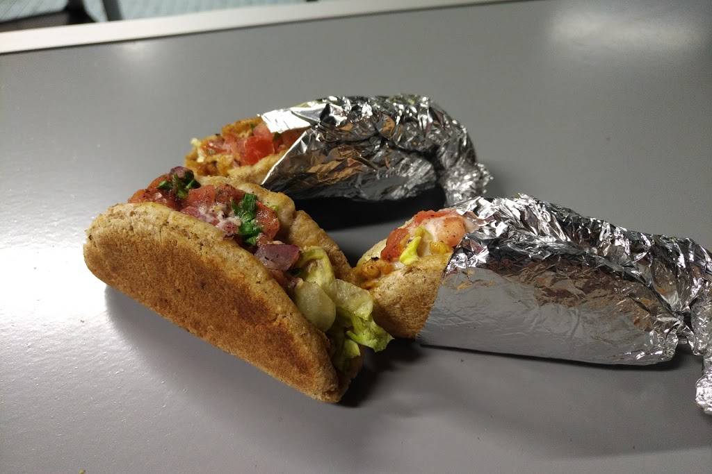 Alijandros Kitchen | restaurant | 4070 Living Arts Dr, Mississauga, ON L5B 0C3, Canada | 9052322545 OR +1 905-232-2545