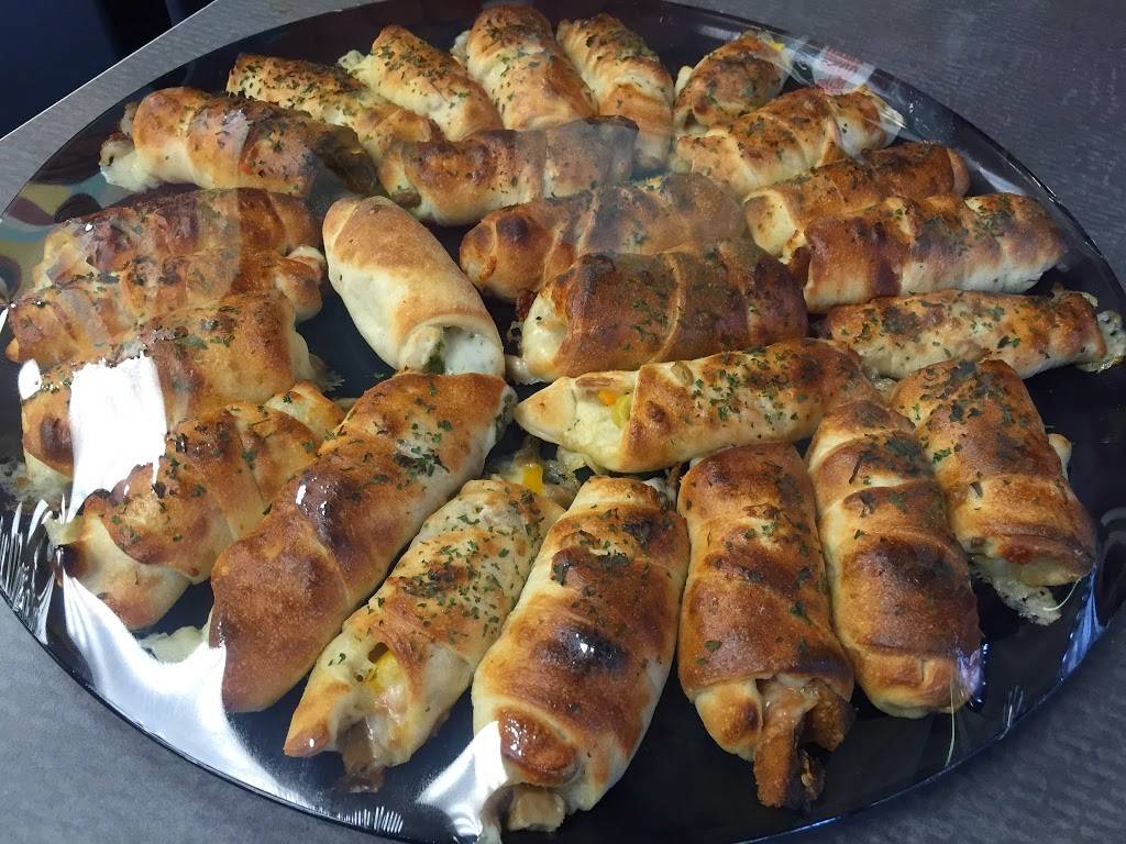 Café Au Lee | restaurant | 193 Lee Ave, Brooklyn, NY 11211, USA | 7183842379 OR +1 718-384-2379