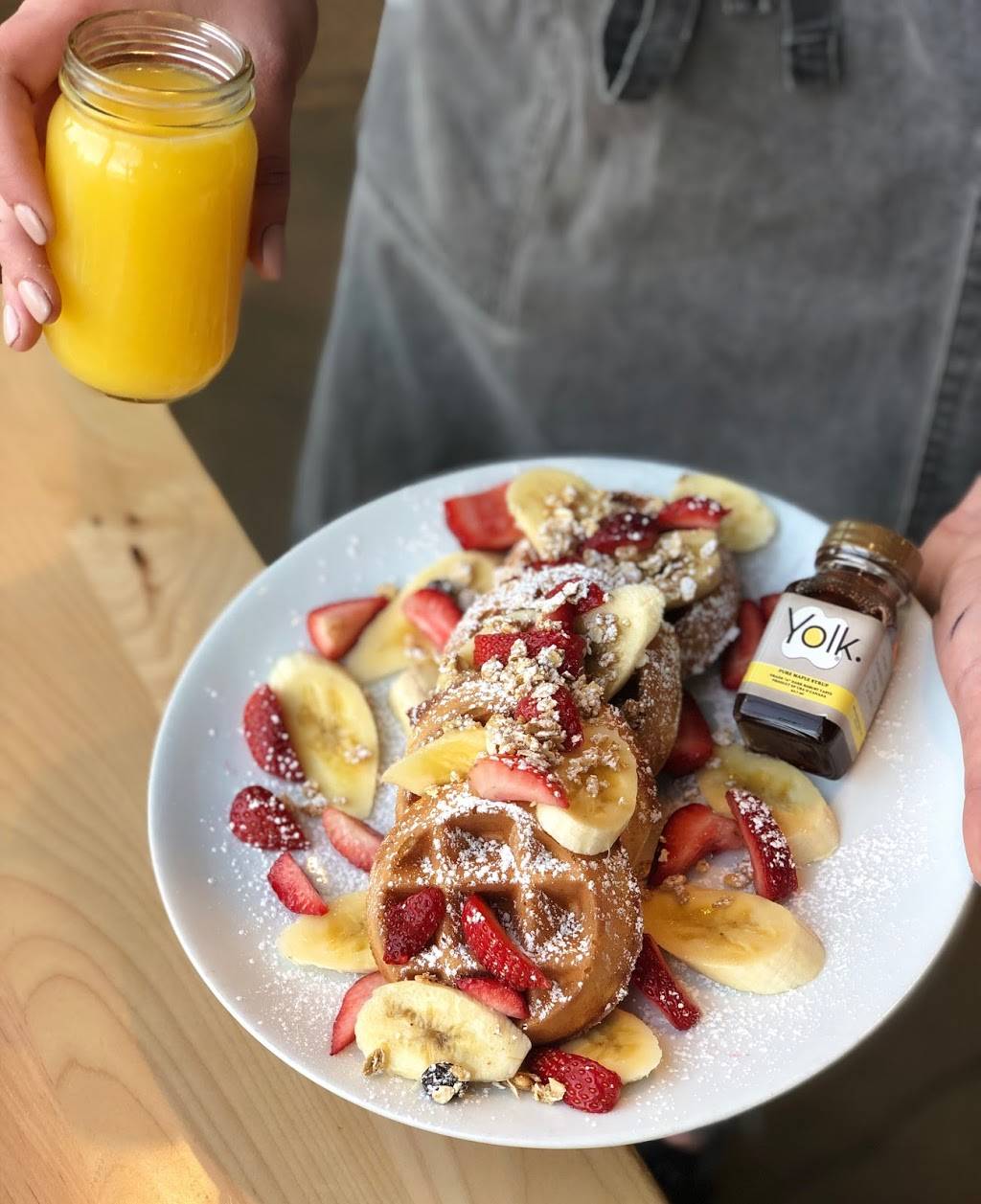 Yolk - Lincoln Park | cafe | 1504 N Fremont St Suite A, Chicago, IL 60642, USA | 7733823448 OR +1 773-382-3448