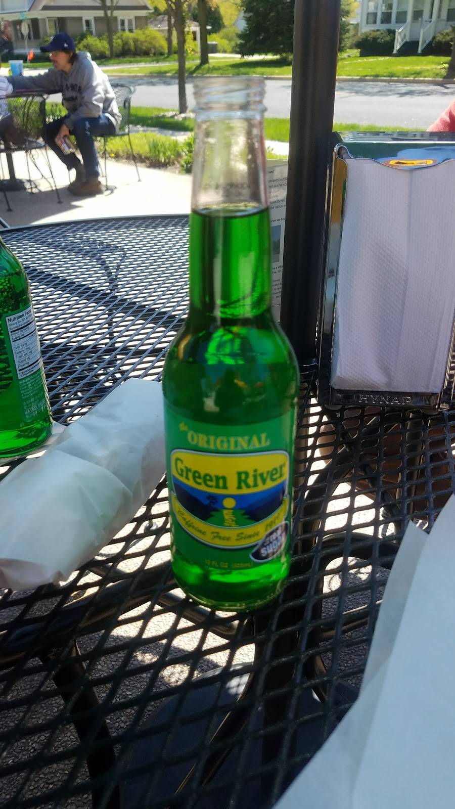 Doyles Dogs "At the Stand" | restaurant | 337 E Lake St, Lake Mills, WI 53551, USA | 9207237640 OR +1 920-723-7640