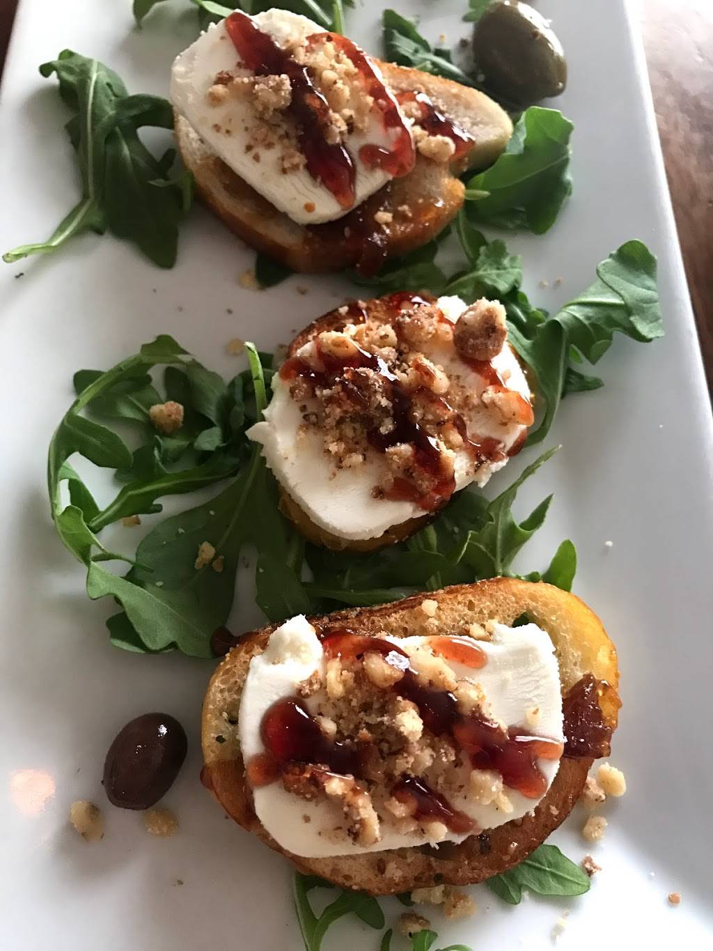 Lugano Salumeria & Wine Bar | restaurant | 1392 E Putnam Ave, Old Greenwich, CT 06870, USA | 2039900955 OR +1 203-990-0955