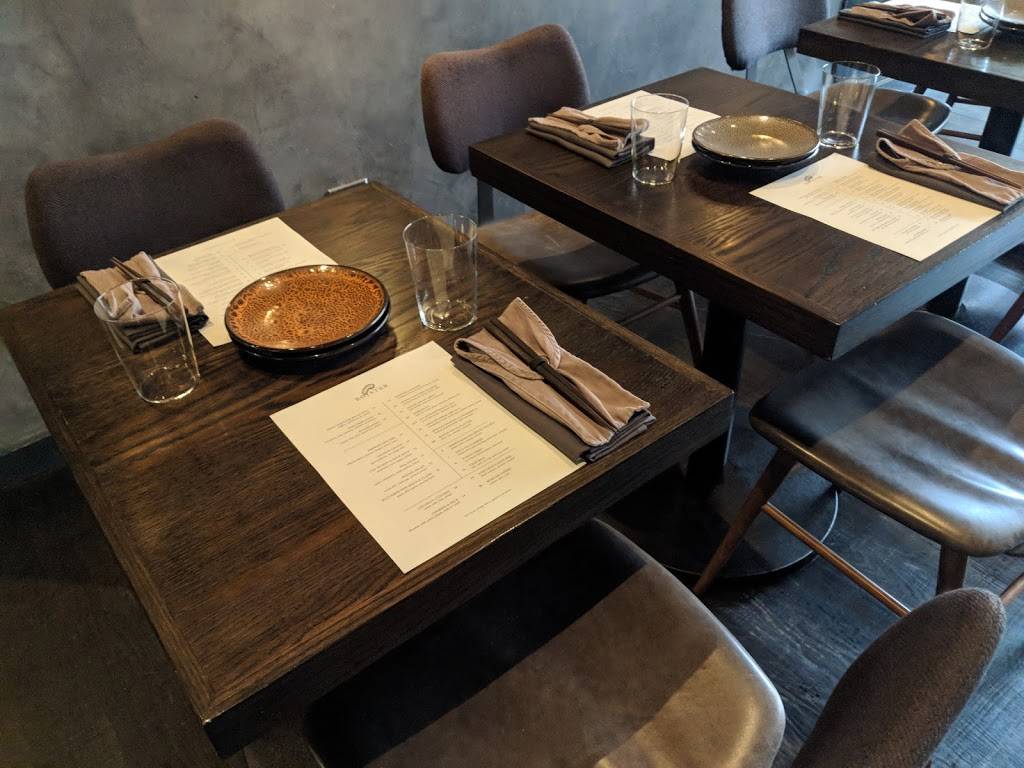 Roister Restaurant | restaurant | 951 W Fulton Market, Chicago, IL 60607, USA | 3127894896 OR +1 312-789-4896