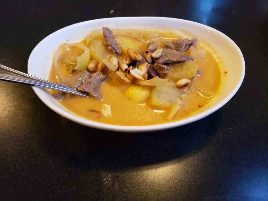 Sri Uma Thai Cuisine | restaurant | 7828 NE Bothell Way, Kenmore, WA 98028, USA | 4258063929 OR +1 425-806-3929