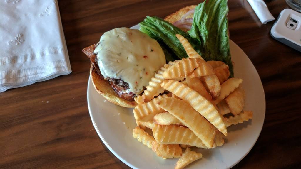 Farm A Sea Bistro & Crafthouse | night club | 56 S Old Baltimore Pike, Newark, DE 19702, USA | 3022666600 OR +1 302-266-6600