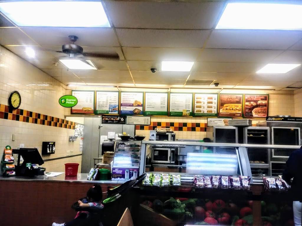 Subway Restaurants | restaurant | Mission Square Building, 3750 University Ave Suite 100, Riverside, CA 92501, USA | 9516829181 OR +1 951-682-9181