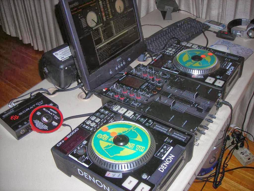 showtime Productions | restaurant | 8410 Bustleton Ave, Philadelphia, PA 19152, USA | 2154752638 OR +1 215-475-2638